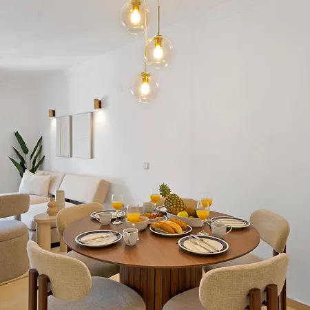 Banus Luxury - Prime Location And Free Parking Apartment