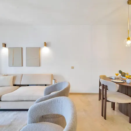 Banus Luxury - Prime Location And Free Parking Apartment