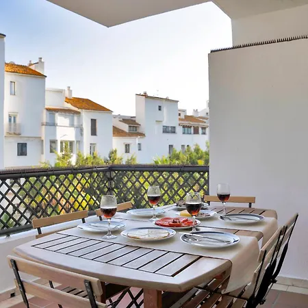 Banus Luxury - Prime Location And Free Parking Apartment